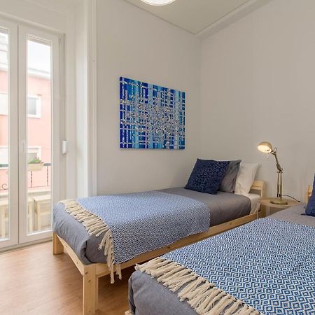 Charming Apartment For A Great Stay In Lisbon Luaran gambar
