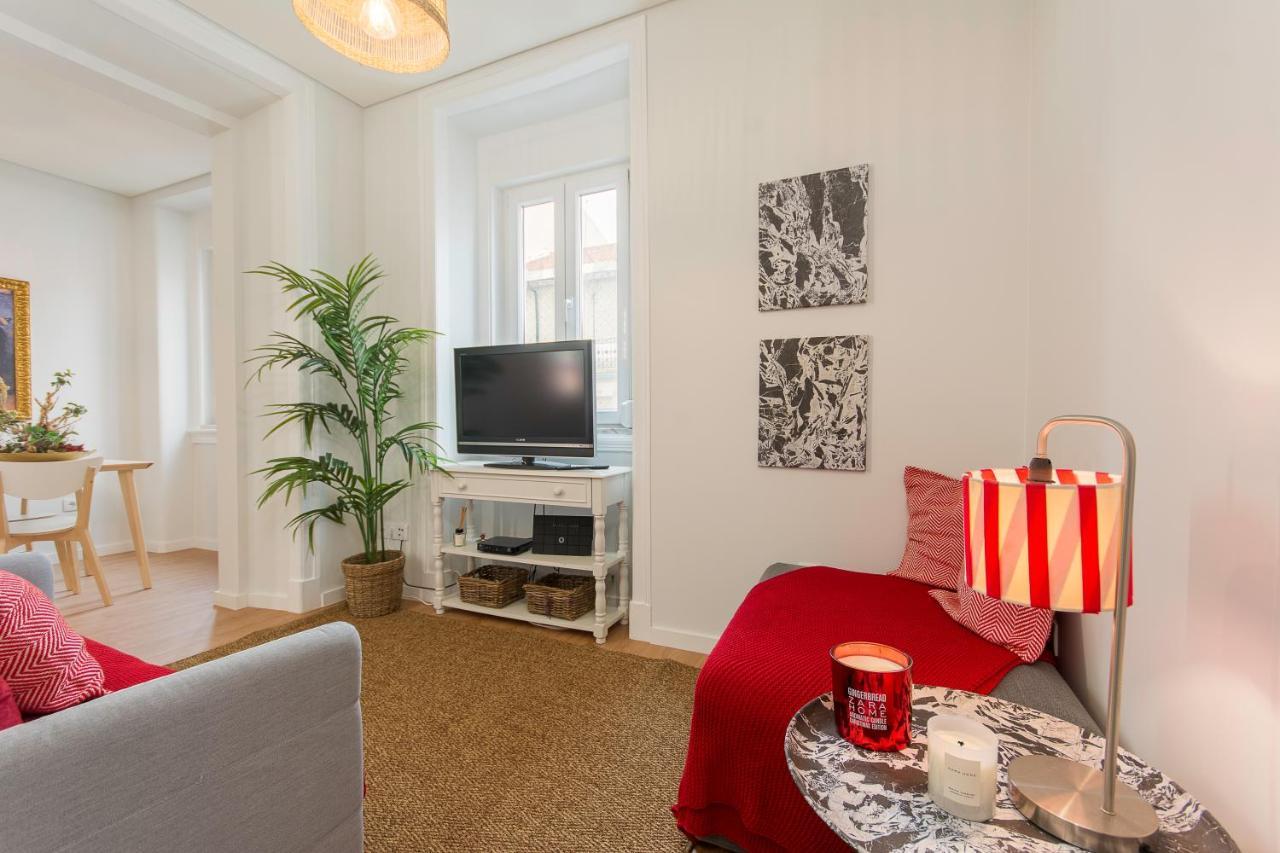 Charming Apartment For A Great Stay In Lisbon Luaran gambar