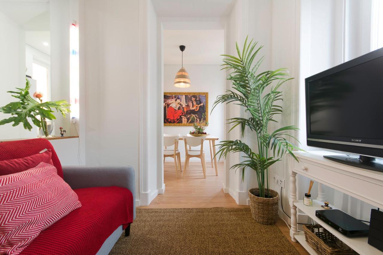 Charming Apartment For A Great Stay In Lisbon Luaran gambar