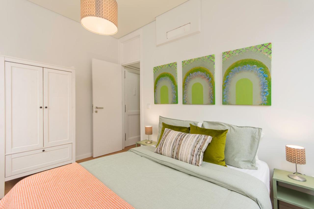 Charming Apartment For A Great Stay In Lisbon Luaran gambar